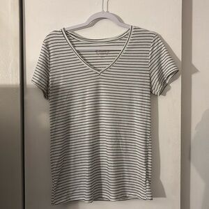 Mudd Cream and black Striped Everyday Tee. Size L